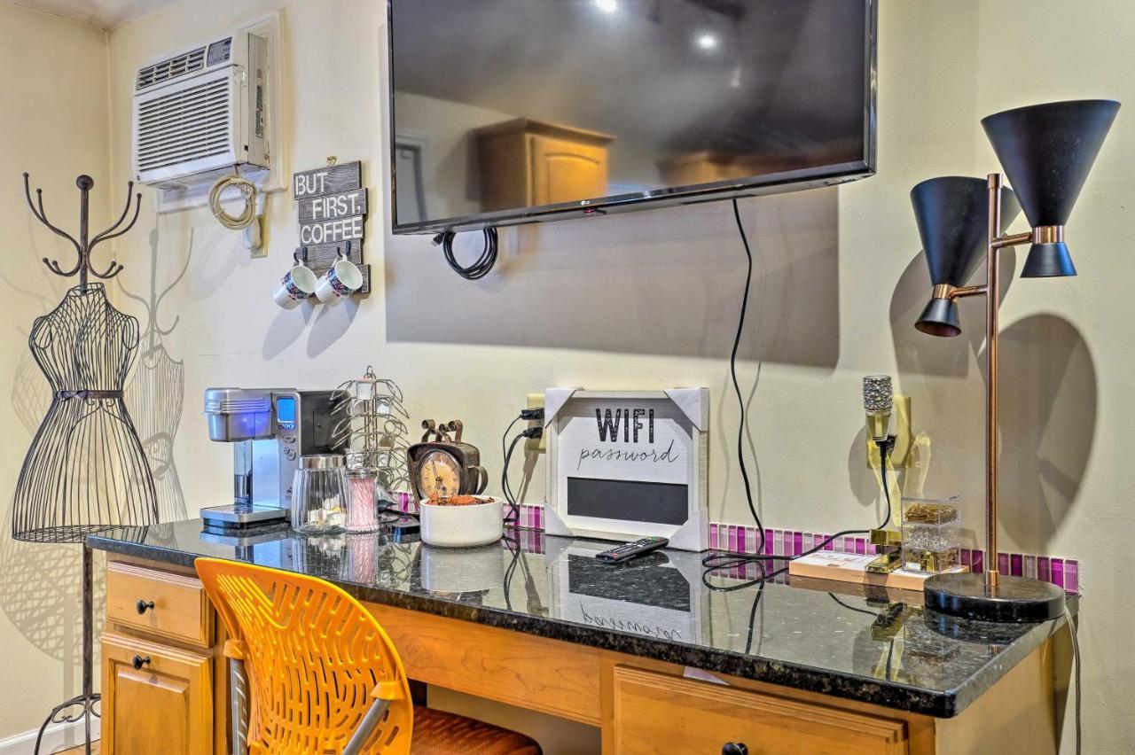Charming Boston Area Home Less Than 1 Mi To Revere Beach! Екстер'єр фото